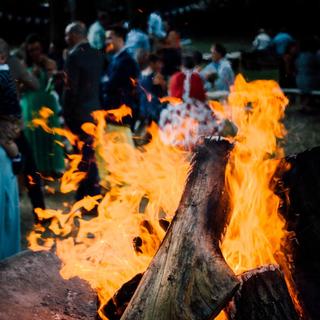 Indul a grillszezon és a bográcsozás! Válassz minőségi, rozsdamentes háromlábú bogrács állványt!